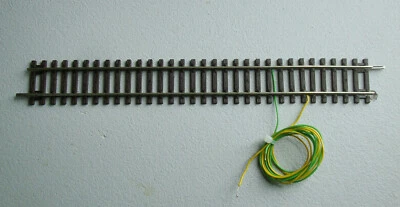 Voie ROCO LINE ss BALLAST Rail droit 230 mm av fils d'alimentation CONTINU & DCC - Photo 1/4