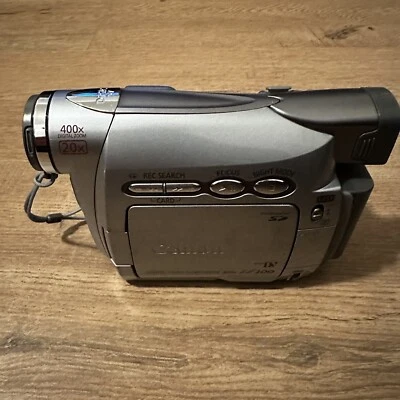 Canon ZR200 ZR200A MiniDv Stereo Camcorder Video Camera - Untested - Image 1 of 3