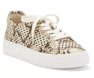 Womens Vince Camuto Karshey lace up shoe/sneaker New size 8.5 - Picture 1 of 4