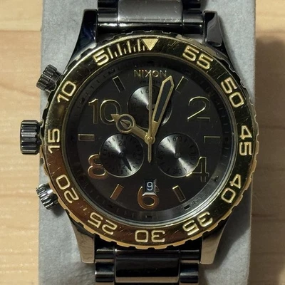 Nixon The 42-20 Chrono Minimize Gunmetal Gold Chronograph Mens Analog Watch RUNS - Image 1 of 4