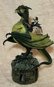 McFarlanes Drachenfigur Suche nach dem verlorenen König ewigen Clan Serie - Bild 1 von 2