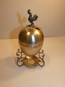 Vintage Metal Egg-Shape Warmer w Rooster Figural Handle - Picture 1 of 11