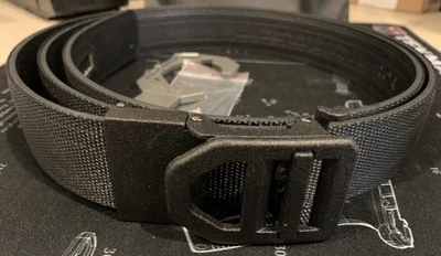 Cinturón táctico de nailon negro serie X EDC KORE 1,5" - se adapta a 28"-48" Foto 1 de 4
