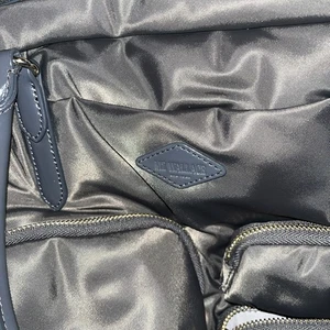Bolso Bandolera MZ Wallace Pequeño Chelsea Nylon Imán Nuevo con Etiquetas - Imagen 1 de 9