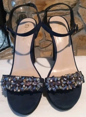 Tacones Lexus azul marino terciopelo talla 8 m ligeramente usados N BY NICOLE MILLER Foto 1 de 4