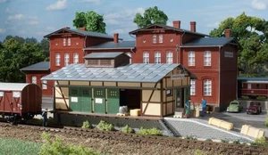 Auhagen 11351 Güterschuppen - Spur H0 - Bausatz - Neu in OVP - Picture 1 of 1