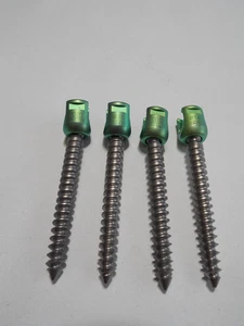 TORNILLO SISTEMA ESPINAL 03821760 7,5 X 60 LOTE DE 4 (LAM-1692) - Imagen 1 de 4