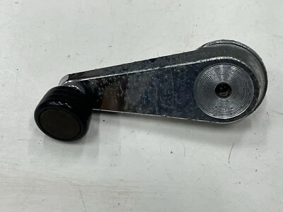 International Pickup Scout II Inside Window Crank Handle 341801-C1 Lot B - Image 1 of 4