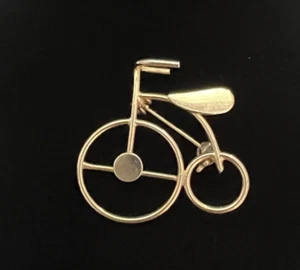 Spilla filo spilla tono oro bici d'epoca anni 80 vecchia moda - Foto 1 di 8