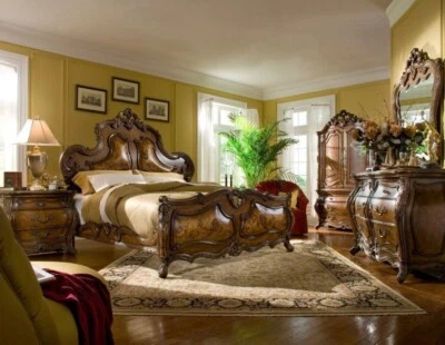 AICO by Michael Amini Palais Royale 5PC king size bedroom set - Image 1 of 4