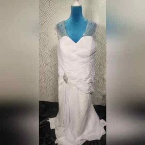 Women's White Chiffon Prom Wedding floor length beaded gown (see description) - Picture 1 of 4
