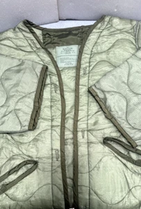 15 NIB NOS US GI NITE DESERT CAMO PARKA LINERS. NIB NOS UNUSED 1 CASE SIZE LARGE - Picture 1 of 7
