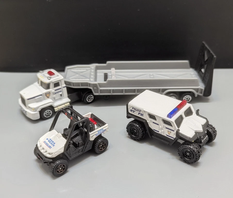 Matchbox Hot Wheels, Police NYPD Tractor Trailer, Ghe-O  Yamaha 1/64 Custom - Image 1 of 4