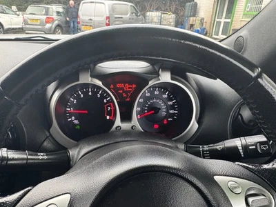 Nissian Juke 1.2 Petrol Engine Manual Gearbox Grey 6 Speed 2015. - Image 1 of 4