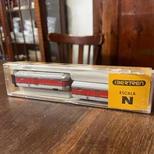 Pareja de Furgones Ibertren escala N modelo Talgo ref 5281 - Imagen 1 de 3