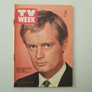 TV Week Brisbane 11 de junio 1966 David McCallum Ronnie Burns foto en color - Imagen 1 de 1