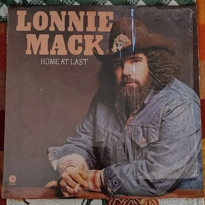 LONNIE MACK Home At Last CAPITOL ST-11619 LP Original 1977 Clean No Scratches - Picture 1 of 6