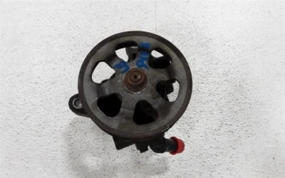 2002 - 2006 Honda CR-V Power Steering Pump OEM - Image 1 of 2