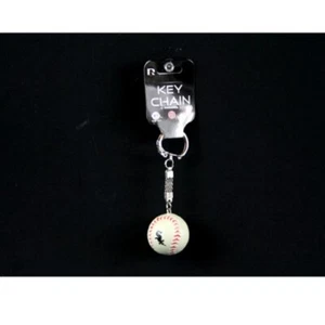 Chicago White Sox MLB Baseball Key Chain - Picture 1 of 1