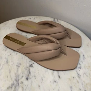 KAANAS Women's Size 8 Sandals Shoes Beige Nude Made in Brazil -H1 - Picture 1 of 7
