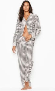 NEW Victoria’s Secret Gray Striped Women's Flannel Pajama Set - Picture 1 of 3