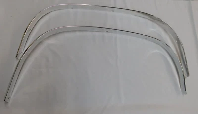 NOS OEM Ford 1970 Galaxie 500 Station Wagon R Wheel Lip Opening Mouldings Trim - Image 1 of 4