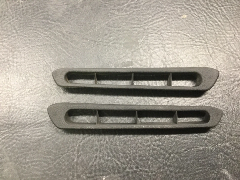 Almohadilla de tablero refrigerada por aire tipo 1 ventilaciones térmicas delanteras 71-77 horas Foto 1 de 1