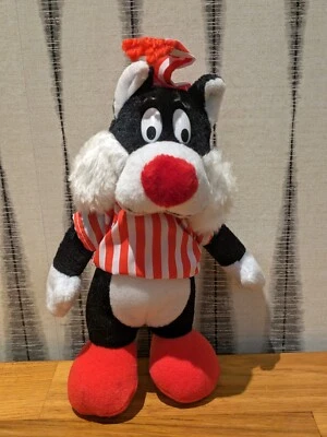 1992 Warner Bros. Looney Tunes Сильвестр Кот в красно-белой пижаме 8" - Изображение 1 из 4