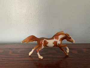 Breyer Chestnut Pinto Mustang Modell Kostenloser Versand! - Bild 1 von 6