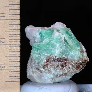 Emerald rough natural crystals in Biotite Mica Schist matrix specimen 77ct - Picture 1 of 8