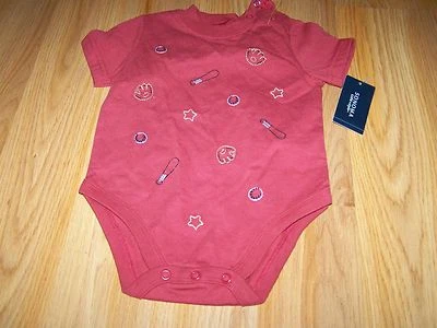 Talla 0-3 Meses Sonoma Deportes Béisbol Una Pieza Creeper Rojo Bates Guantes Pelotas  Foto 1 de 3