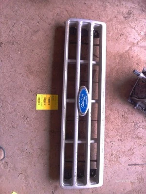 Grille Black Fits 87-91 BRONCO 884243 Foto 1 de 4