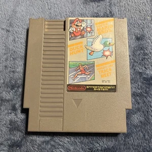 Super Mario Bros. / Duck Hunt / World Class Track Meet Cart A27 - Picture 1 of 2