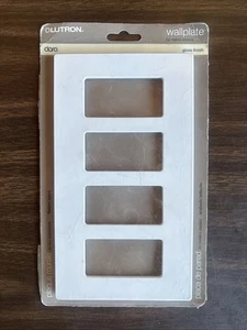 Lutron Claro Plakette 4-Gang Wandplatte - Hochglanz (weiß) keine sichtbaren Schrauben - Bild 1 von 2