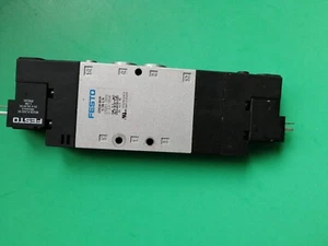 Magnetventil Festo CPE18-M1H-5/3B-1/4 170251 - gebraucht, sehr guter Zustand - Picture 1 of 3