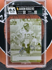 2018 Plates Patches Aaron Rodgers Yellow Plate Auto 1/1 Packers On-Card HGA 8.5 - Picture 1 of 2
