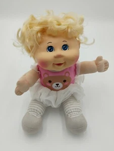 2015 Jakks Cabbage Patch Kind Puppe blond blaue Augen rosa Shirt - Bild 1 von 10