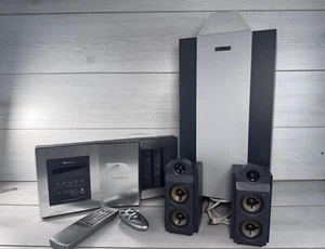 Rückseite Nakamichi SoundSpace8 Home Hifi Stereo mit x2 Lautsprecher, Subwoofer & 2 Fernbedienungen - Bild 1 von 21