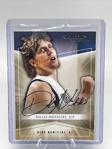 2004-05 Skybox Autographics #16 Dirk Nowitzki NBA HOF Germany NM+ - Picture 1 of 2