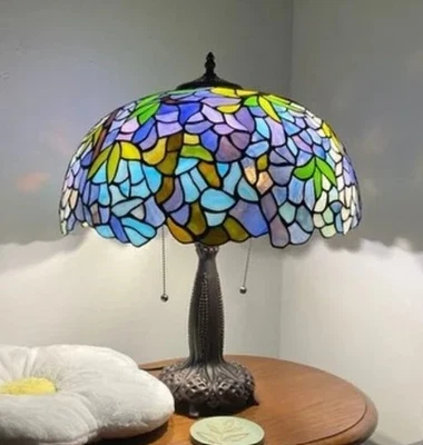 Lámpara de mesa estilo Tiffany vitral de glicinia vintage luz de lectura de cabecera Foto 1 de 4