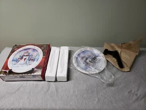 "It's Snow Time" Display Plate and Stand - Picture 1 of 6