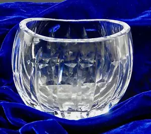 Centro de mesa florero ovalado de cristal tallado brillante Waterford Giftware - Imagen 1 de 5
