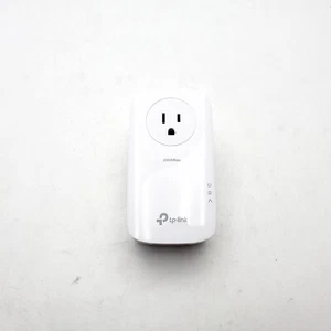 TP-Link AV2000 2-Ports Gigabit Powerline Ethernet Adapter *READ* - Picture 1 of 4