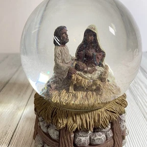 Nativity Creche Snow Globe Christmas Jesus Mary Joseph Silent Night - Bild 1 von 5