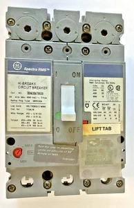 GE SEHA36AT0030 CIRCUIT BREAKER 600VAC 3POLE 30A - Picture 1 of 10