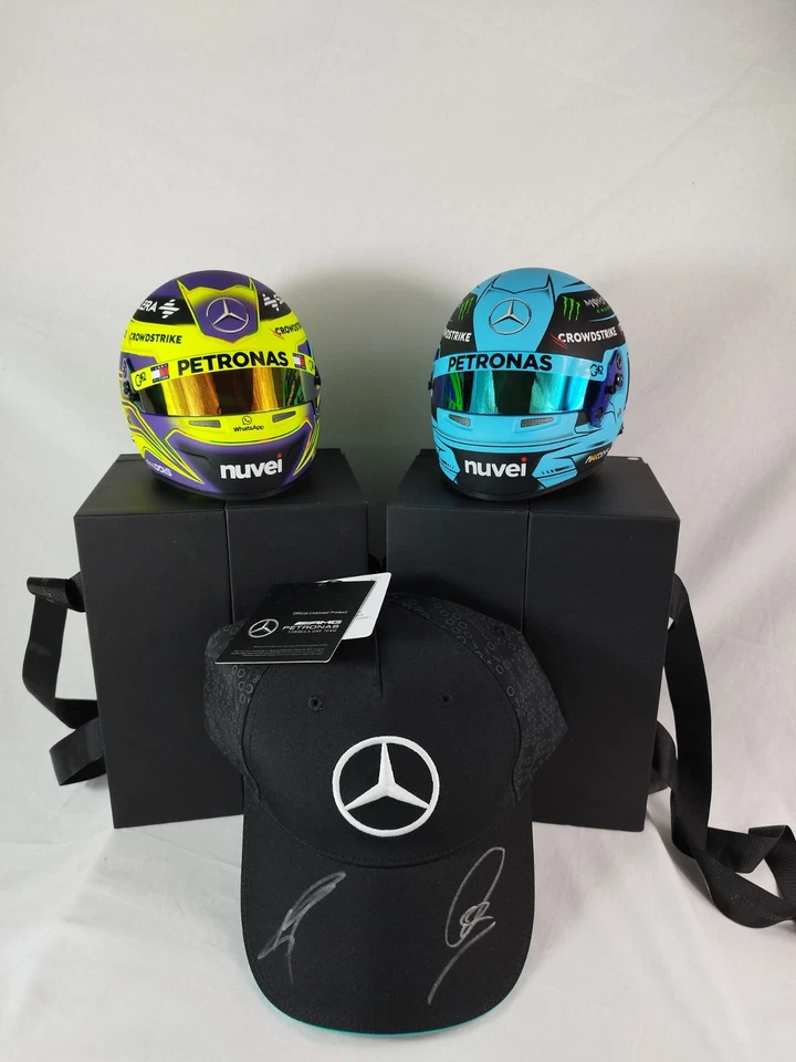 Lot spéciale Mercedes AMG formule 1 casque 1/2 vip + casquette signé Hamilton et - Photo 1/4