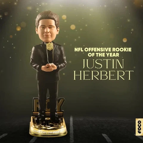 Oregon Ducks JUSTIN HERBERT “Offensive Rookie of the Year” Bobblehead #/110 Cover