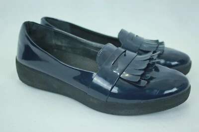 FITFLOPS J83-097 FRINGEY NAVY BLUE PATENT LEATHER LOAFERS SIZE 8 VGC! Foto 1 de 4