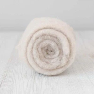 Carded Felt Wool Needle Felting Carded Batt Linen Beige Cream Maori DHG Sand - Picture 1 of 1