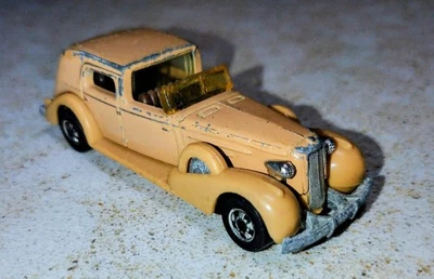 Caddy clásico Mattel Hot Wheels '35 1981 vintage beige/bronceado/marrón 1:64  Foto 1 de 4